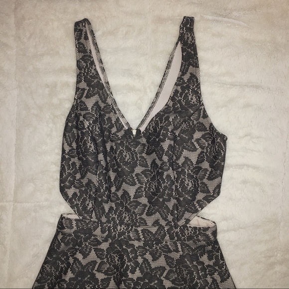 Grey Classy Dress - Picture 2 of 3